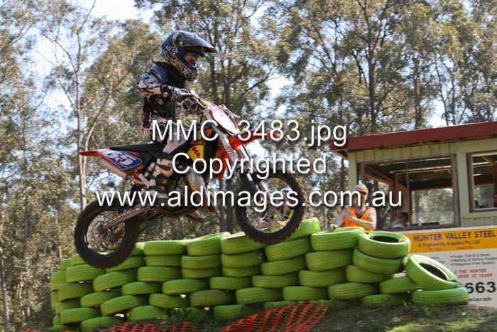 678x444 pixels (93K)